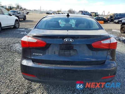 Zdjęcie 6 z 11 samochodu: 2015 KIA FORTE LX VIN:KNAFX4A62F5340873 - miniatura