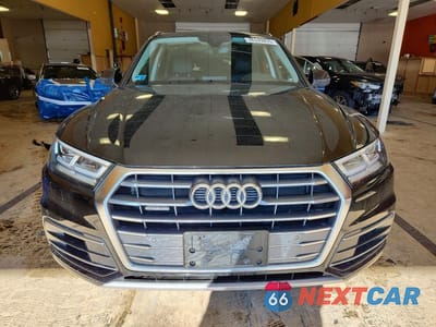 Piąte zdjęcie samochodu w środku: 2019 AUDI Q5 PREMIUM PLUS VIN:WA1BNAFY3K2037946 - miniatura