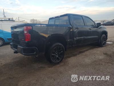 Trzecie zdjęcie samochodu z tyłu: 2025 CHEVROLET SILVERADO K1500 RST VIN:2GCUKEED0S1169432 - miniatura