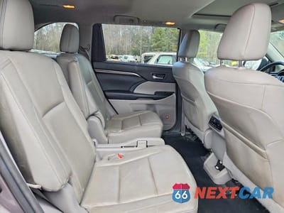 Zdjęcie 11 z 12 samochodu: 2014 TOYOTA HIGHLANDER LIMITED VIN:5TDDKRFHXES053578 - miniatura