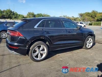 Trzecie zdjęcie samochodu z tyłu: 2019 AUDI Q8 PREMIUM VIN:WA1AVAF15KD037157 - miniatura