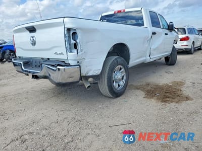 Trzecie zdjęcie samochodu z tyłu: 2024 RAM 2500 TRADESMAN VIN:3C6UR5HJ1RG154959 - miniatura