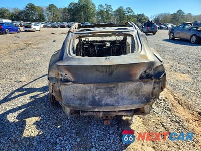 Zdjęcie 6 z 11 samochodu: 2024 TESLA MODEL Y VIN:7SAYGDEE3RA254455 - miniatura