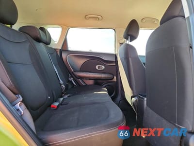 Zdjęcie 10 z 12 samochodu: 2017 KIA SOUL BASE VIN:KNDJN2A2XH7881567 - miniatura