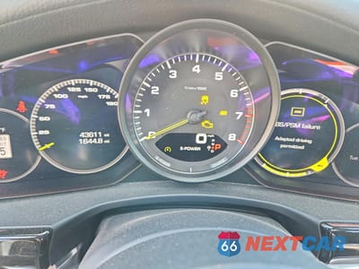 Zdjęcie 9 z 12 samochodu: 2020 PORSCHE PANAMERA 4 E-HYBRID VIN:WP0AE2A79LL132495 - miniatura