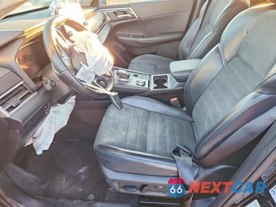 Zdjęcie 7 z 12 samochodu: 2024 MITSUBISHI OUTLANDER SE VIN:JA4J4VA84RZ054723 - miniatura