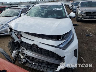 Piąte zdjęcie samochodu w środku: 2022 TOYOTA RAV4 XLE VIN:2T3P1RFV5NC259168 - miniatura