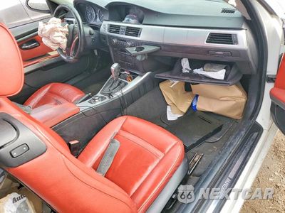 Zdjęcie 8 z 12 samochodu: 2009 BMW 328 XI SULEV VIN:WBAWV53539P081366 - miniatura