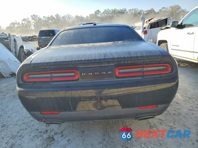 Zdjęcie 6 z 12 samochodu: 2015 DODGE CHALLENGER SXT VIN:2C3CDZAG5FH703197 - miniatura