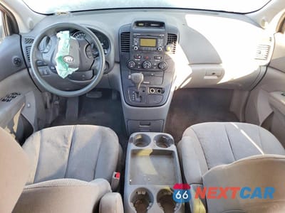 Zdjęcie 8 z 14 samochodu: 2011 KIA SEDONA LX VIN:KNDMG4C74B6387780 - miniatura
