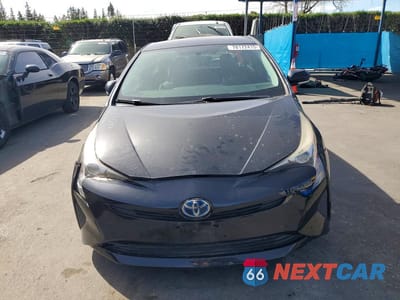 Piąte zdjęcie samochodu w środku: 2016 TOYOTA PRIUS VIN:JTDKBRFU1G3513591 - miniatura