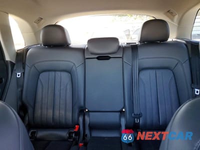 Zdjęcie 10 z 12 samochodu: 2018 AUDI Q5 PREMIUM VIN:WA1ANAFY2J2192367 - miniatura