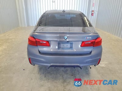 Zdjęcie 6 z 11 samochodu: 2018 BMW Motorrad M5 VIN:WBSJF0C58JB282204 - miniatura