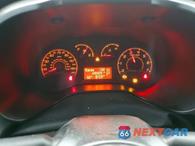 Zdjęcie 9 z 14 samochodu: 2016 RAM PROMASTER CITY VIN:ZFBERFAT7G6C33197 - miniatura