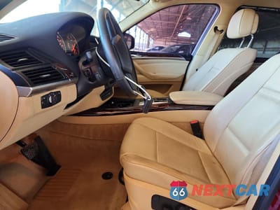 Zdjęcie 7 z 13 samochodu: 2013 BMW X5 XDRIVE35D VIN:5UXZW0C58D0B95253 - miniatura