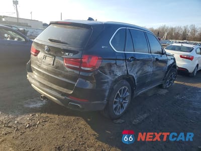 Trzecie zdjęcie samochodu z tyłu: 2018 BMW X5 XDR40E VIN:5UXKT0C55J0W00018 - miniatura