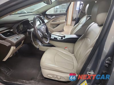 Zdjęcie 7 z 13 samochodu: 2017 BUICK LACROSSE ESSENCE VIN:1G4ZP5SSXHU179906 - miniatura