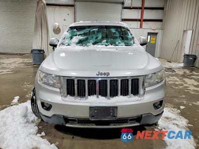 Piąte zdjęcie samochodu w środku: 2012 JEEP GRAND CHEROKEE LAREDO VIN:1C4RJFAGXCC176463 - miniatura