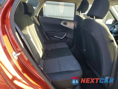 Zdjęcie 10 z 13 samochodu: 2020 KIA SOUL LX VIN:KNDJ23AU2L7088451 - miniatura