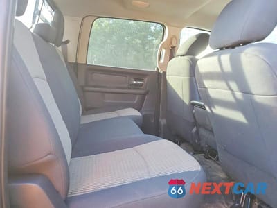 Zdjęcie 10 z 12 samochodu: 2018 RAM 3500 LARAMIE VIN:3C63RRJL8JG373811 - miniatura
