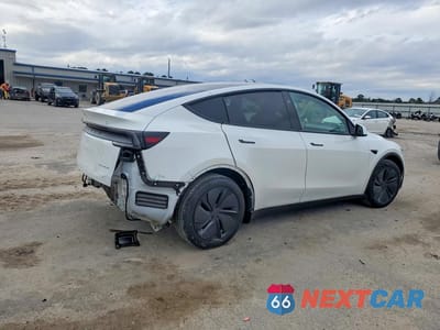Trzecie zdjęcie samochodu z tyłu: 2026 TESLA MODEL Y VIN:7SAYGDEE8TA409895 - miniatura