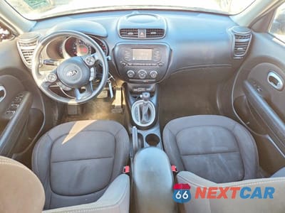 Zdjęcie 8 z 13 samochodu: 2018 KIA SOUL BASE VIN:KNDJN2A26J7548837 - miniatura