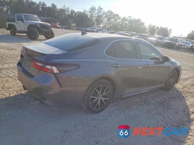 Trzecie zdjęcie samochodu z tyłu: 2024 TOYOTA CAMRY SE VIN:4T1G11AK5RU867297 - miniatura