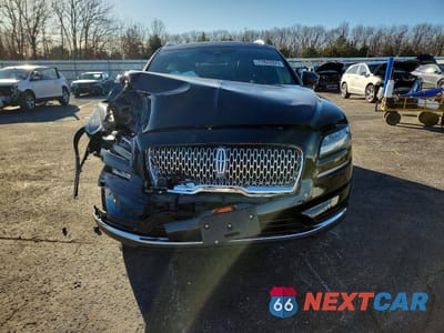 Piąte zdjęcie samochodu w środku: 2021 LINCOLN NAUTILUS RESERVE VIN:2LMPJ8K98MBL14411 - miniatura