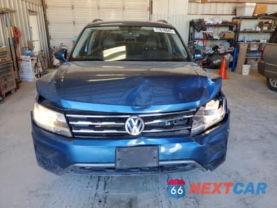 Piąte zdjęcie samochodu w środku: 2020 VOLKSWAGEN TIGUAN SE VIN:3VV3B7AX6LM108945 - miniatura