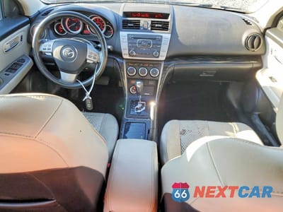 Zdjęcie 8 z 12 samochodu: 2009 MAZDA 6 I VIN:1YVHP82A795M08637 - miniatura