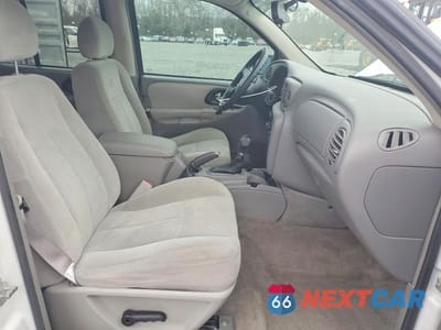 Zdjęcie 7 z 13 samochodu: 2006 CHEVROLET TRAILBLAZER LS VIN:1GNDS13S562168624 - miniatura
