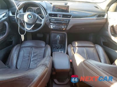 Zdjęcie 8 z 13 samochodu: 2018 BMW X1 XDRIVE28I VIN:WBXHT3C30J5K29609 - miniatura