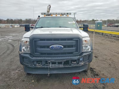 Piąte zdjęcie samochodu w środku: 2014 FORD F550 SUPER DUTY UTILITY / SERVICE TRUCK VIN:1FD0W5HTXEEB27614 - miniatura