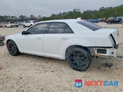 Drugie zdjęcie samochodu z przodu: 2021 CHRYSLER 300 S VIN:2C3CCABG1MH585472 - miniatura