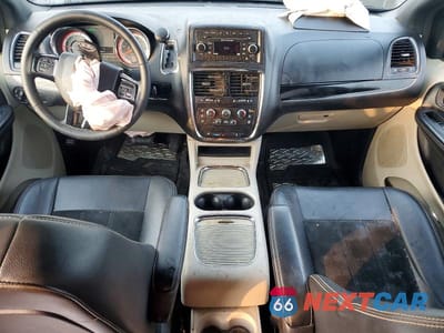 Zdjęcie 8 z 12 samochodu: 2017 DODGE GRAND CARAVAN SXT VIN:2C4RDGCG1HR596234 - miniatura