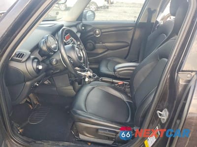 Zdjęcie 7 z 12 samochodu: 2015 MINI COOPER VIN:WMWXS5C59FT829540 - miniatura