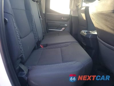 Zdjęcie 10 z 11 samochodu: 2024 TOYOTA TUNDRA SR5 VIN:5TFLA5DA4RX184535 - miniatura