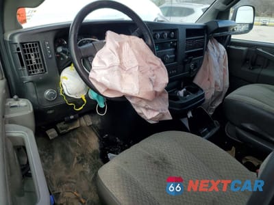 Zdjęcie 8 z 13 samochodu: 2022 CHEVROLET EXPRESS G2500 VIN:1GCWGAF77N1177775 - miniatura