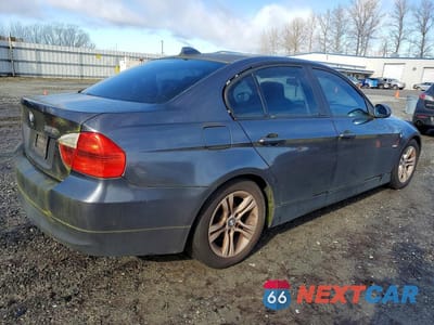 Trzecie zdjęcie samochodu z tyłu: 2008 BMW 328 I VIN:WBAVA33558KX85088 - miniatura