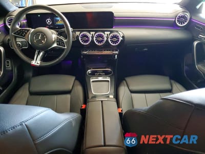 Zdjęcie 8 z 13 samochodu: 2025 MERCEDES-BENZ CLA 250 VIN:W1K5J4GB4SN485112 - miniatura