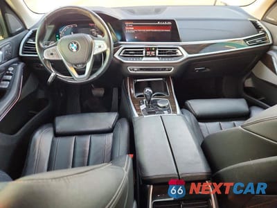 Zdjęcie 8 z 12 samochodu: 2020 BMW X7 XDRIVE40I VIN:5UXCW2C0XL9B11384 - miniatura