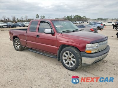 Czwarte zdjęcie samochodu z boku: 2002 CHEVROLET SILVERADO C1500 VIN:2GCEC19V721202410 - miniatura