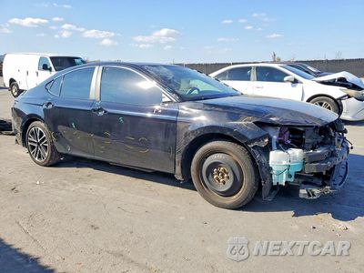 Czwarte zdjęcie samochodu z boku: 2025 TOYOTA CAMRY XLE VIN:4T1DAACK3SU156297 - miniatura