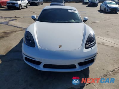 Piąte zdjęcie samochodu w środku: 2019 PORSCHE CAYMAN BASE VIN:WP0AA2A80KS261315 - miniatura