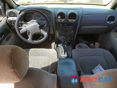 Zdjęcie 8 z 13 samochodu: 2004 GMC ENVOY VIN:1GKDT13SX42331260 - miniatura