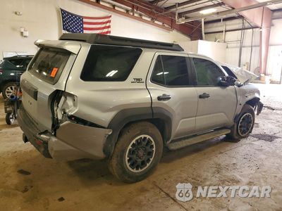 Trzecie zdjęcie samochodu z tyłu: 2025 TOYOTA 4RUNNER TRD OFF-ROAD HV VIN:JTEVB5BR9S5001075 - miniatura
