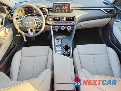 Zdjęcie 8 z 12 samochodu: 2020 GENESIS G70 2.0T VIN:KMTG64LA3LU056327 - miniatura
