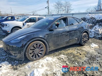 2025 TESLA MODEL Y 7SAYGDEF0SA340790 - główne zdjęcie licytacji z USA - miniatura