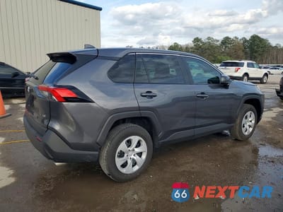 Trzecie zdjęcie samochodu z tyłu: 2025 TOYOTA RAV4 LE VIN:2T3H1RFV8SC350838 - miniatura