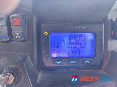 Zdjęcie 8 z 10 samochodu: 2018 POLARIS RZR XP 4 TURBO EPS VIN:3NSVFE928JF403540 - miniatura